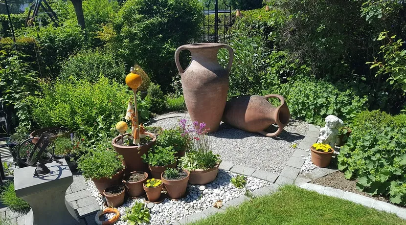 22-1-830x460
