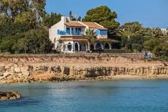 WONDERFUL 5 BR TWIN VILLA FOR RENT IN AL GHUBRA SOUTH