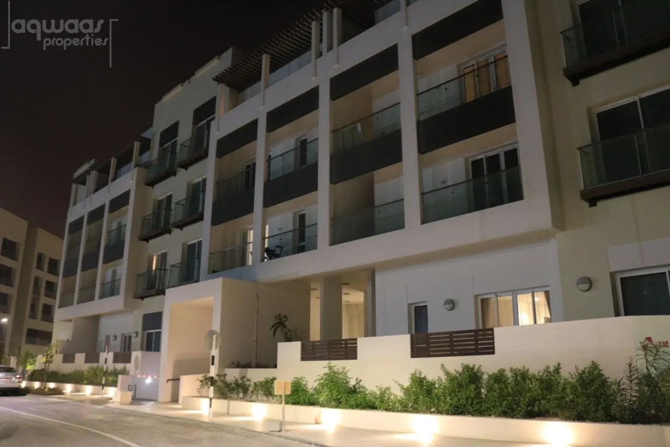 SPACIOUS 2 BR APARTMENT FOR RENT AT AL MOUJ MUSCAT